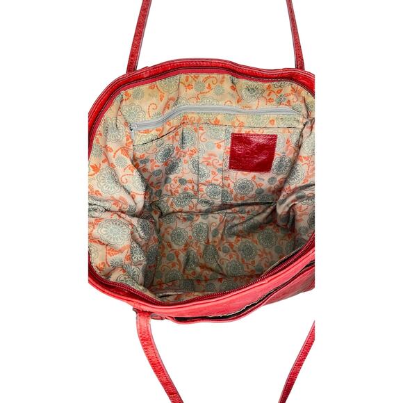 HOBO international Kole leather bag in berry red - Picture 4 of 6